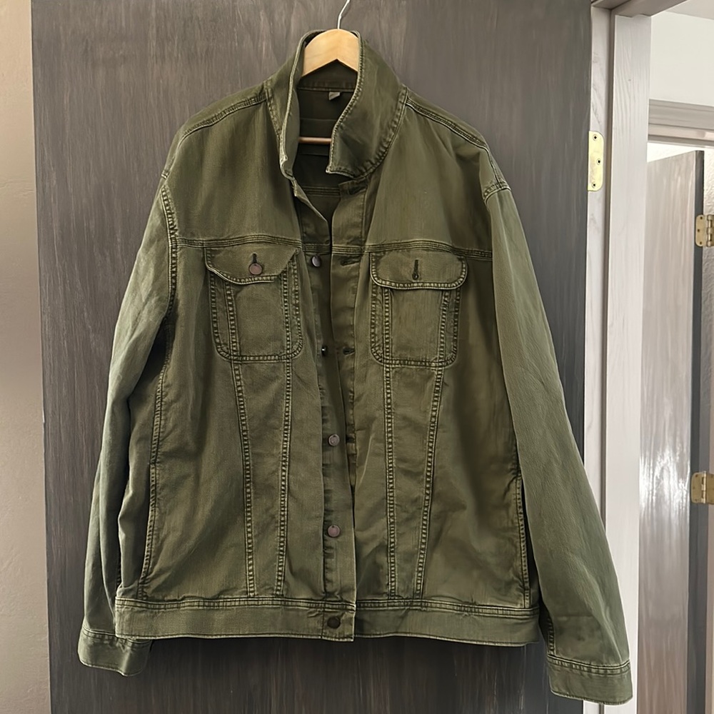 Banana Republic XXL Tall army green jean jacket